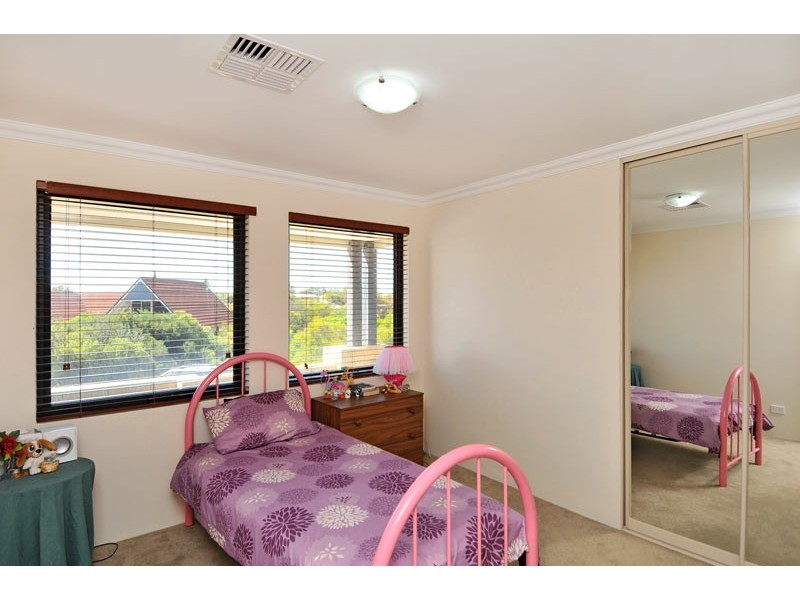 45 Indiana Parade, Singleton WA 6175