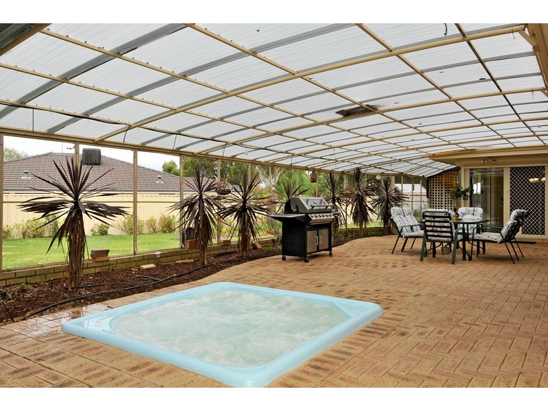 15 Palomino Place, Greenfields WA 6210