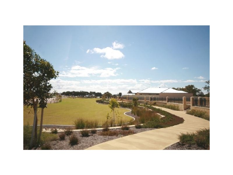 22 Yilberra, Falcon WA 6210