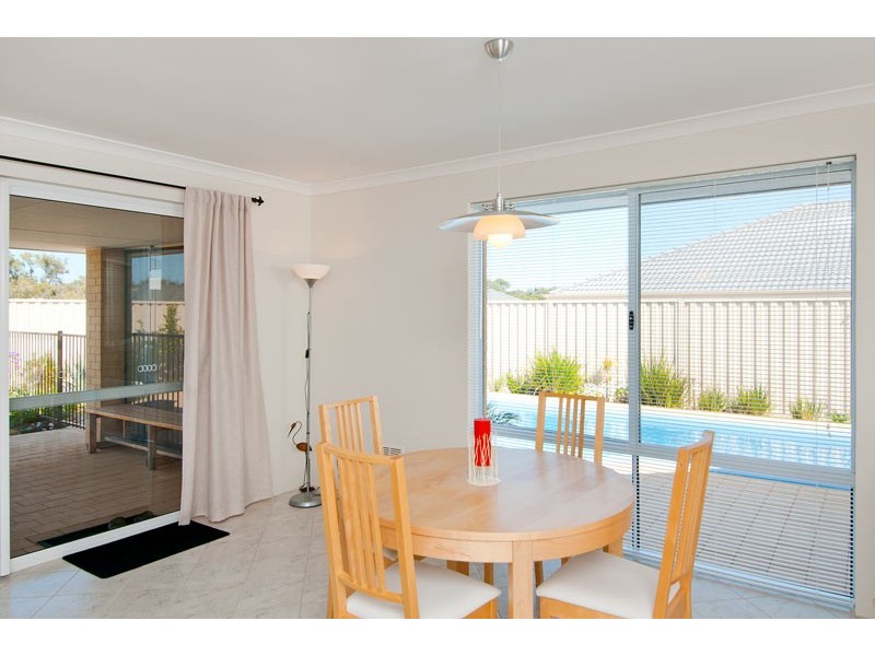 16 Cockatoo Way, Dawesville WA 6211