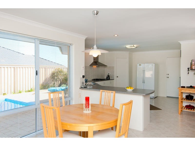 16 Cockatoo Way, Dawesville WA 6211