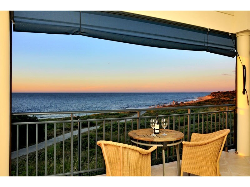 24 Hideaway Cove, Halls Head WA 6210