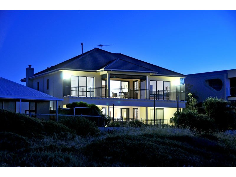 24 Hideaway Cove, Halls Head WA 6210
