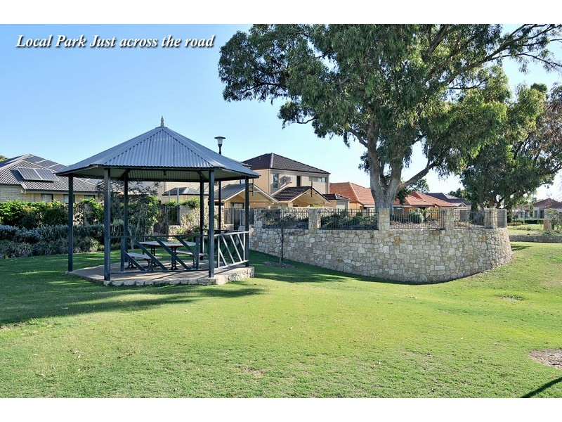 85/27 Meadow Springs Drive, Meadow Springs WA 6210