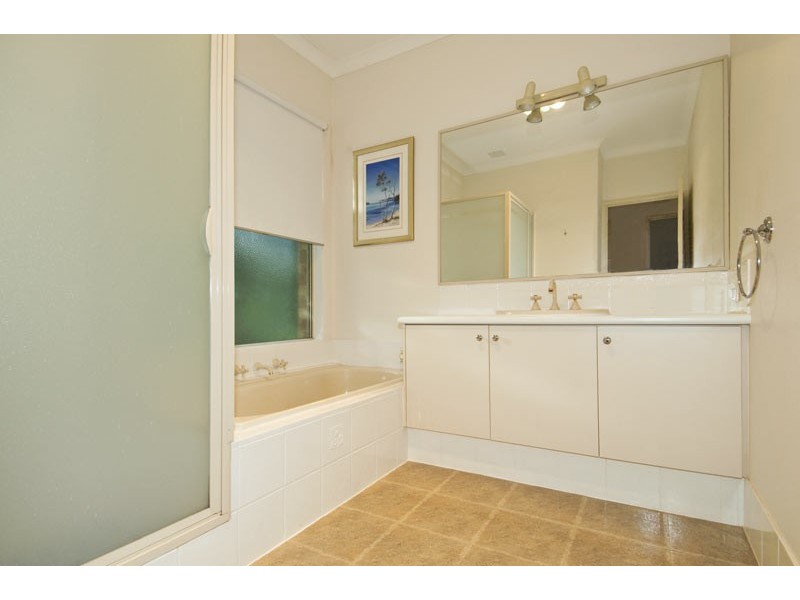 2 Woodsong Close, Falcon WA 6210