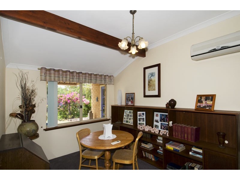 76 Ronsard Drive, San Remo WA 6210