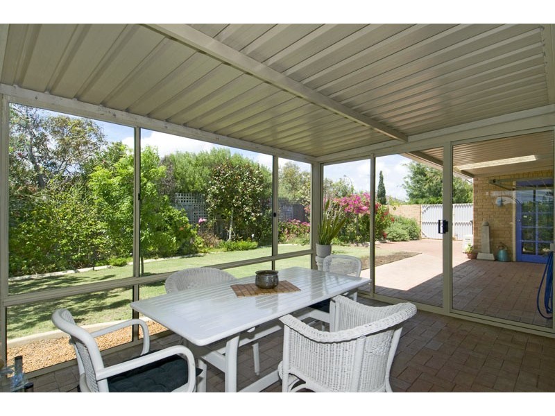 76 Ronsard Drive, San Remo WA 6210