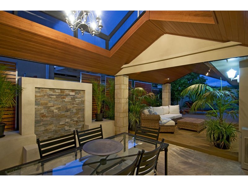 7 Ronsard Drive, San Remo WA 6210