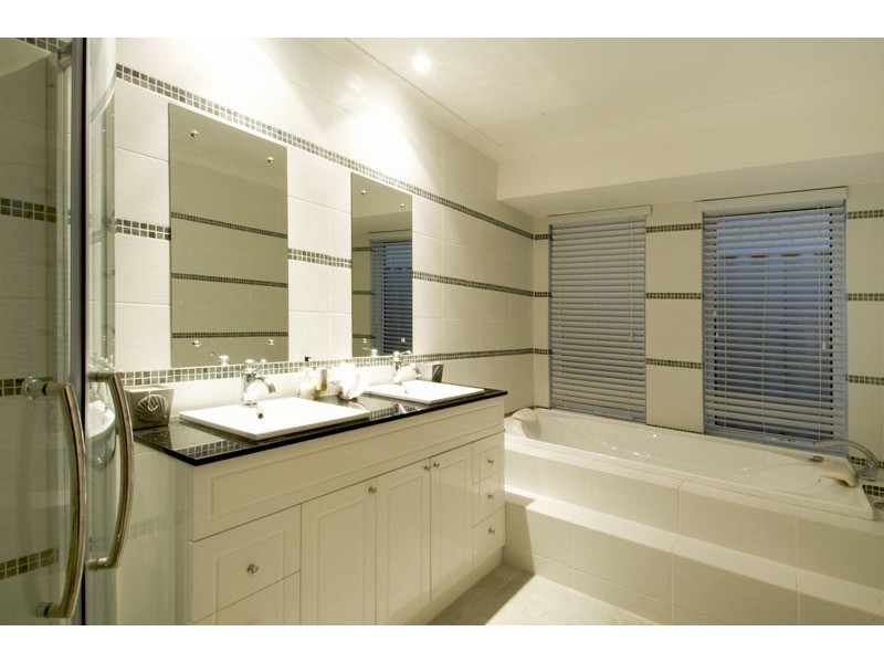 7 Ronsard Drive, San Remo WA 6210