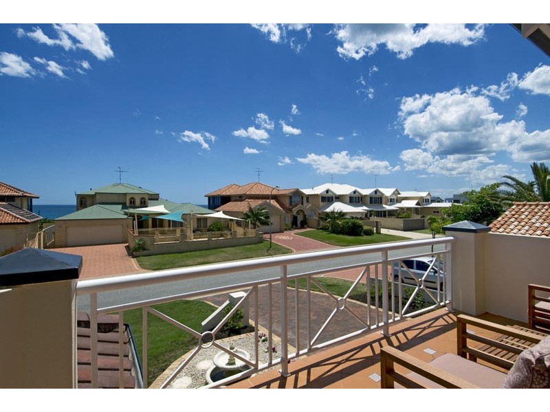 7 Ronsard Drive, San Remo WA 6210