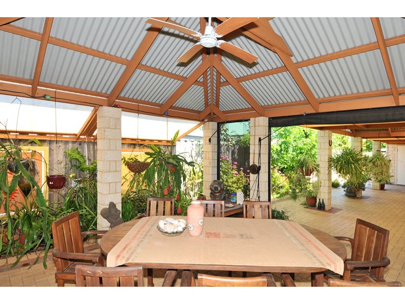 125 Midsummer Circle, Pinjarra WA 6208