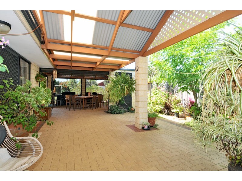 125 Midsummer Circle, Pinjarra WA 6208