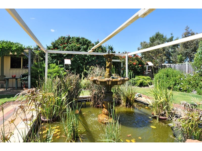 125 Midsummer Circle, Pinjarra WA 6208