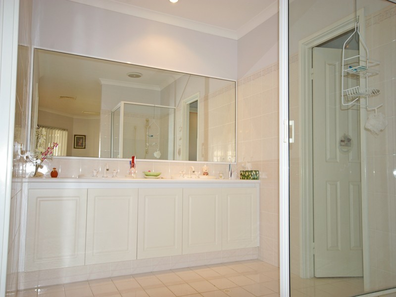 17 Heron Place, South Yunderup WA 6208