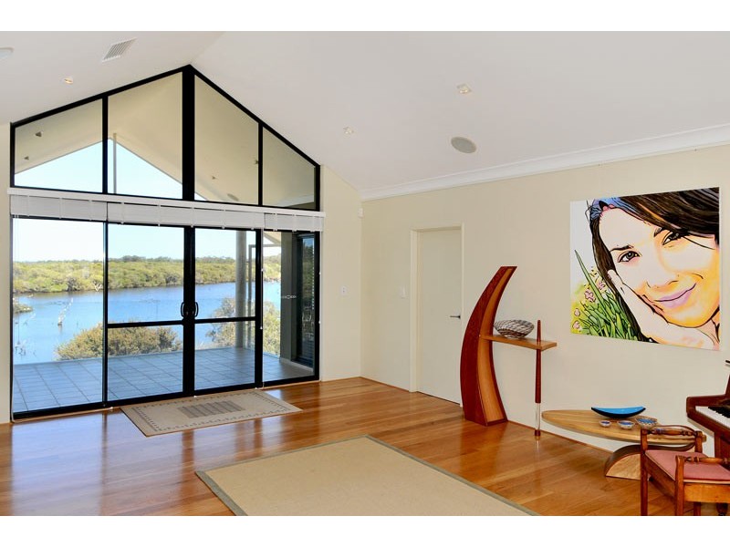 25 Conservation Loop, Erskine WA 6210