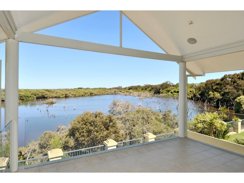 25 Conservation Loop, Erskine WA 6210