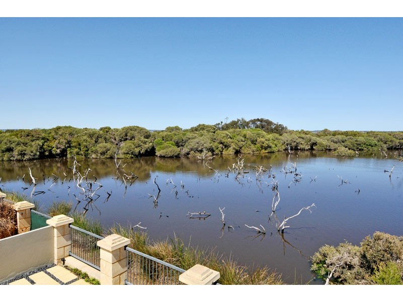 25 Conservation Loop, Erskine WA 6210