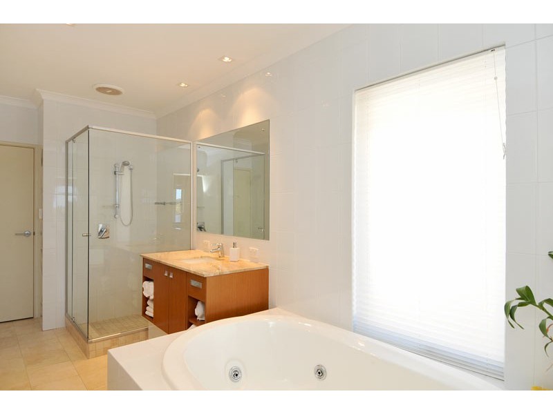 25 Conservation Loop, Erskine WA 6210