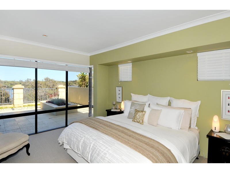 25 Conservation Loop, Erskine WA 6210