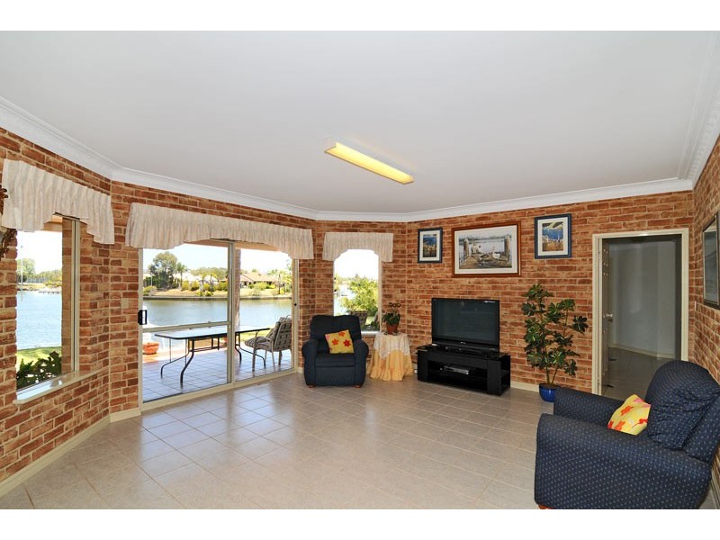 56 Heron Place, South Yunderup WA 6208
