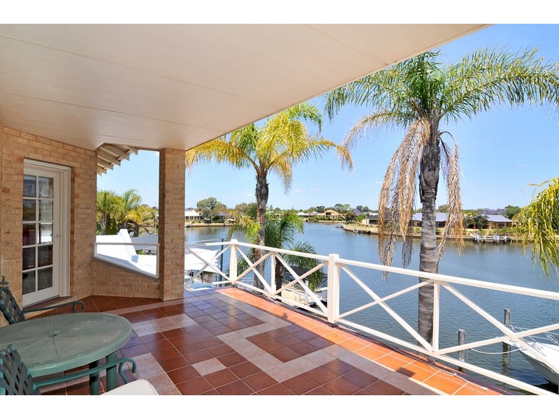 56 Heron Place, South Yunderup WA 6208