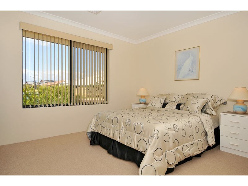 26 Carissa Turn, Halls Head WA 6210