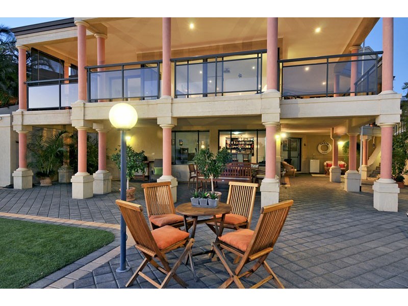 26 Picaroon Place, Halls Head WA 6210