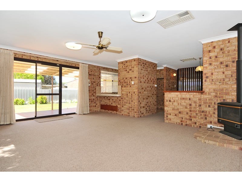 5 Yanmar Place, Mandurah WA 6210