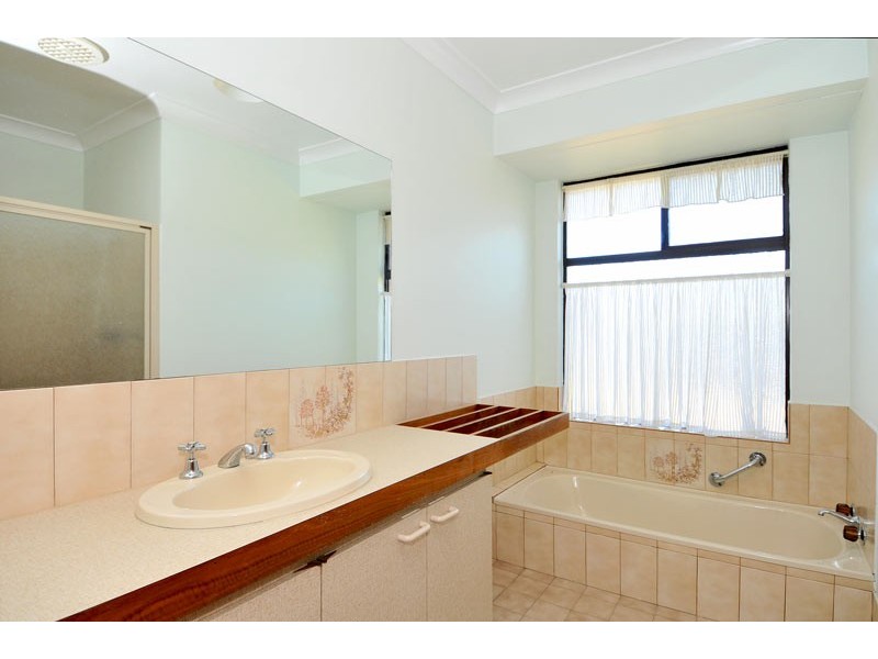 5 Yanmar Place, Mandurah WA 6210