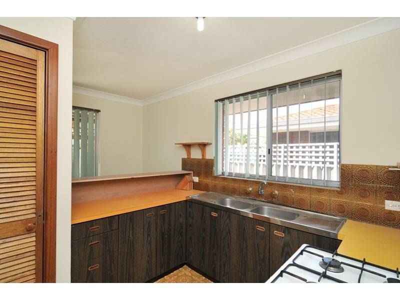 43 Thomson Street, Mandurah WA 6210