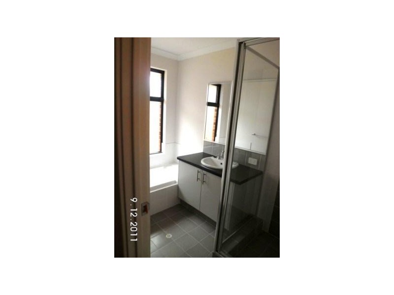 38 Lismore Ridge, Lakelands WA 6180