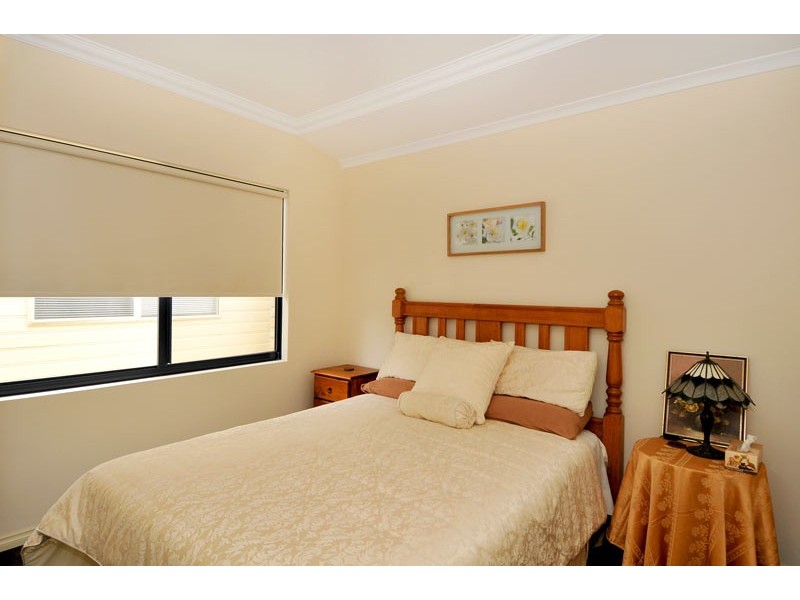 16 Dias Pass, Dudley Park WA 6210