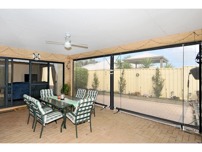 55 Newport Drive, Dudley Park WA 6210