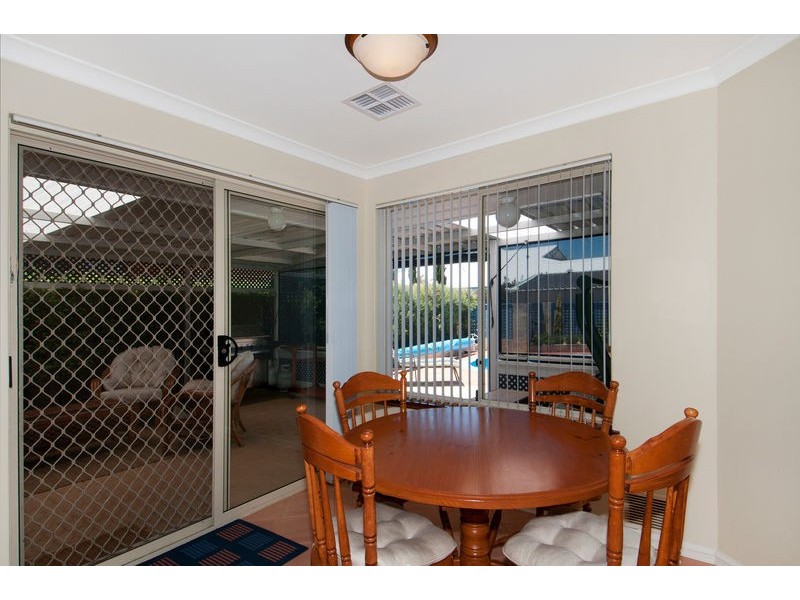 63 Caravel Way, Halls Head WA 6210