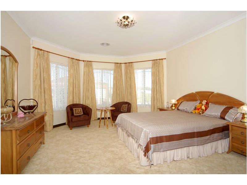 19 Tamar Break, Madora Bay WA 6210