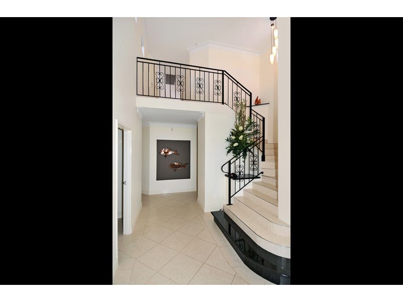 41 Brindabella Crescent, Halls Head WA 6210