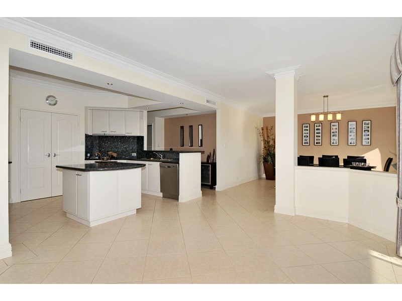 41 Brindabella Crescent, Halls Head WA 6210