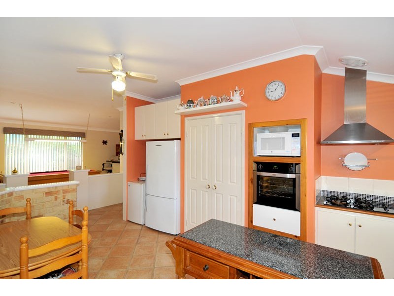 15 Pyrford Ramble, Erskine WA 6210