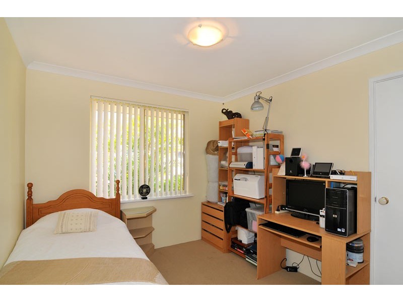 15 Pyrford Ramble, Erskine WA 6210