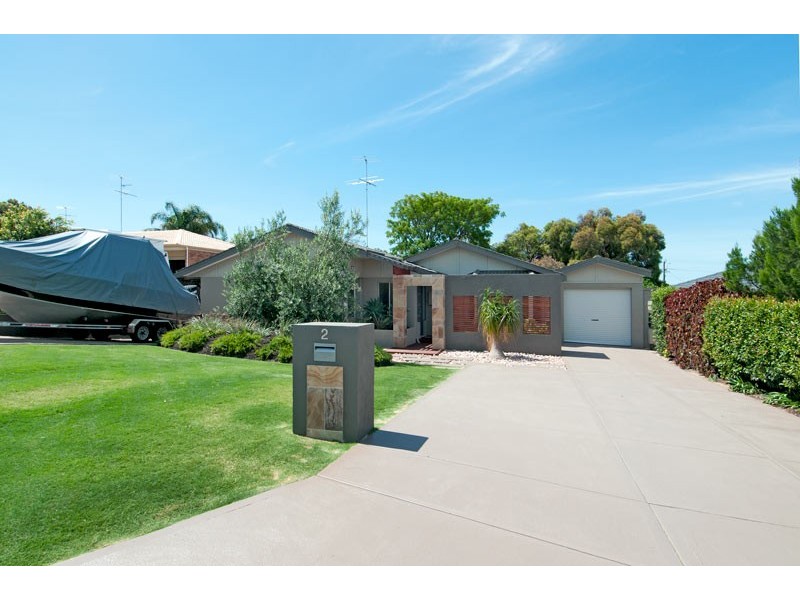 2 Barkley Place, Halls Head WA 6210