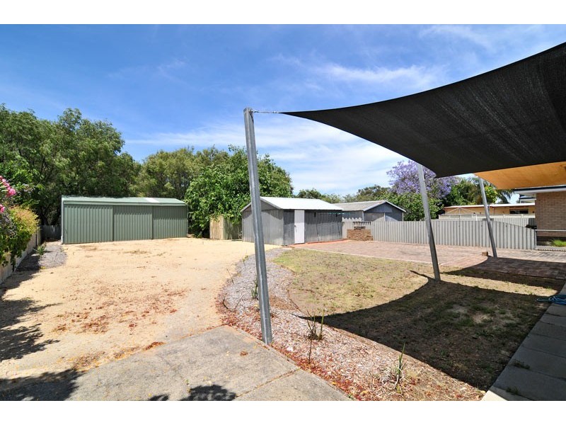 190 Banksia Terrace, South Yunderup WA 6208