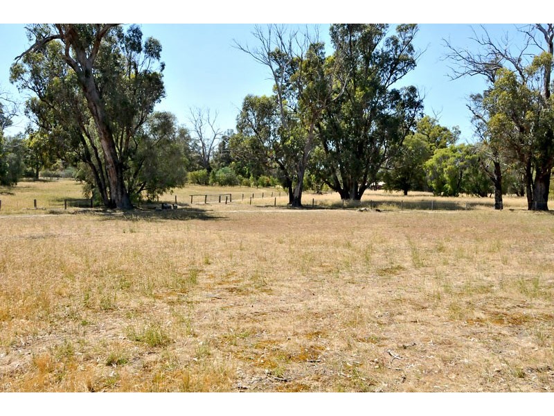 38 Sharee Close, Lake Clifton WA 6215