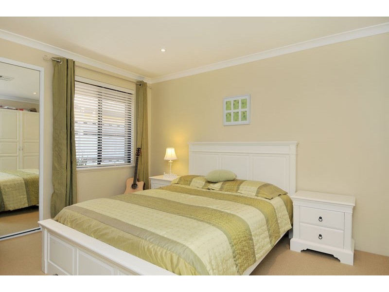 14 Hideaway Cove, Halls Head WA 6210