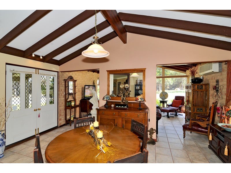 2 Manjeep Road, Greenfields WA 6210