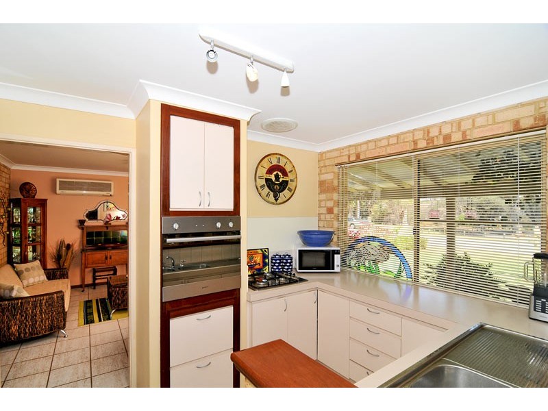 2 Manjeep Road, Greenfields WA 6210