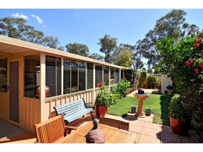 2 Manjeep Road, Greenfields WA 6210