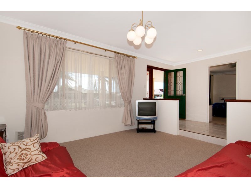 16 Killarney Retreat, Meadow Springs WA 6210