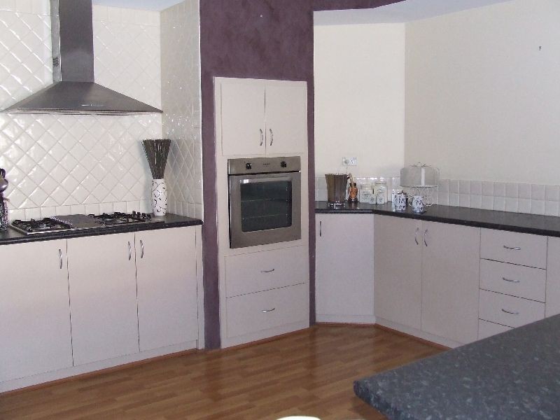 33 Grasshill Grange, Halls Head WA 6210
