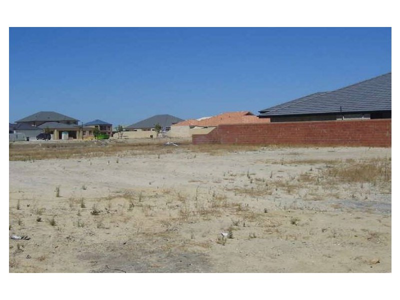 20 Gael Place, Dudley Park WA 6210