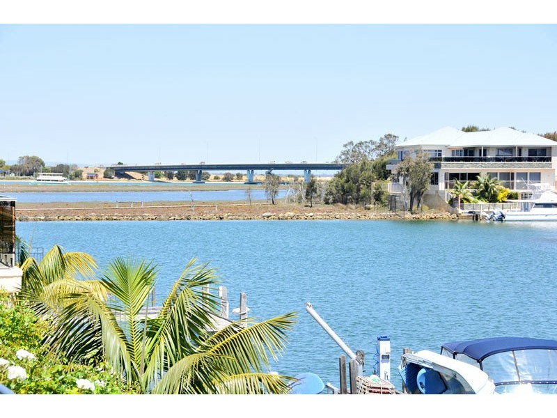 31 Brindabella Crescent, Halls Head WA 6210